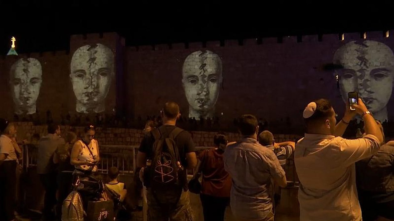 Kudüs’te Işık Festivali: Tarihi yapıtlar ışıl ışıl
