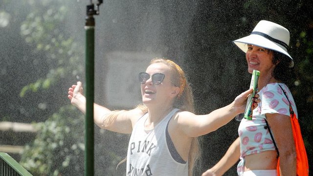 Худшее ещё впереди : аномальная жара в Европе