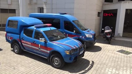 BALIKESİR Eşinin yerini söylemeyen doktor kızına kaza yaptırıp, 11 kurşunla öldürdü