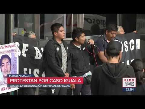 ¿Qué opinan los padres de Ayotzinapa sobre el caso de tortura? | Noticias con Ciro Gómez Leyva