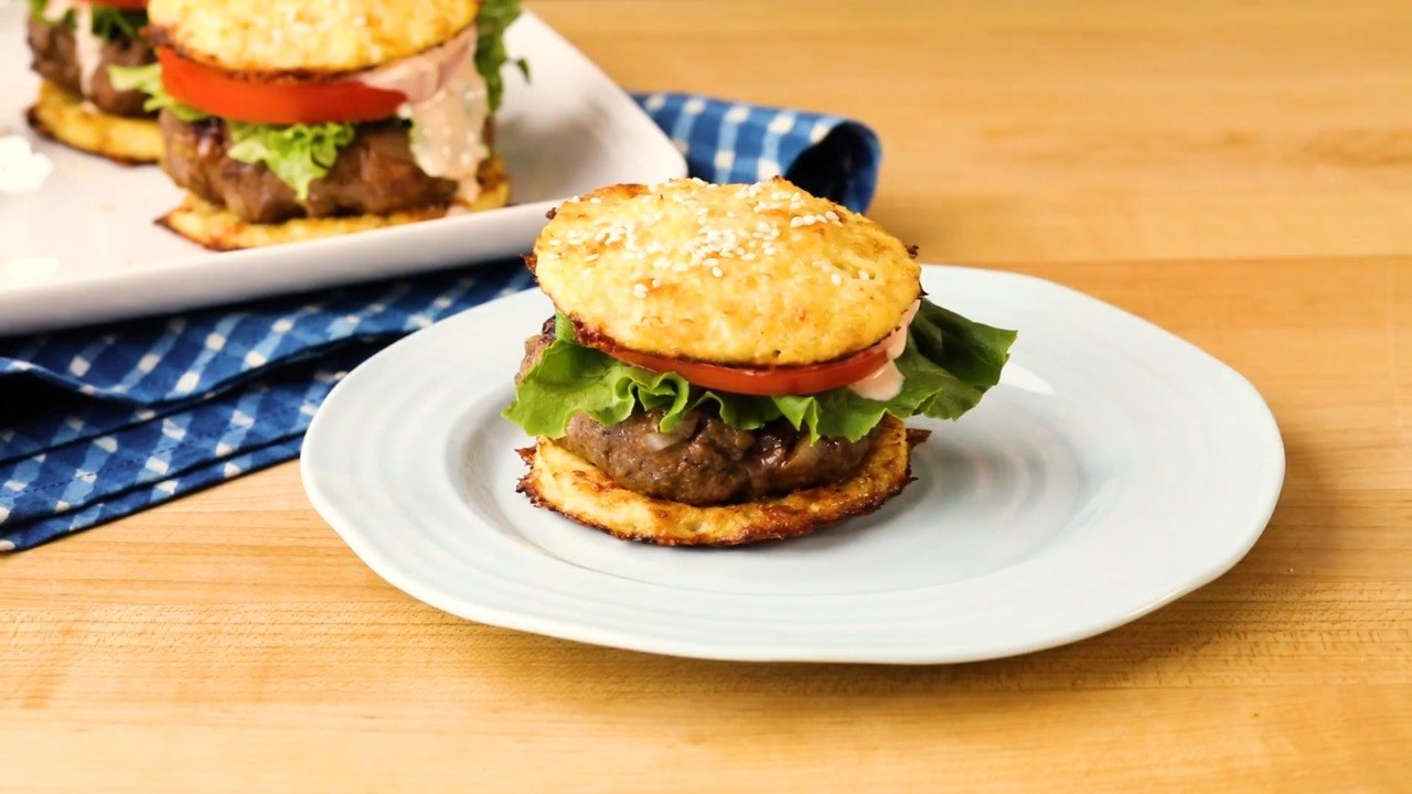 How to Make Classic Beef Burgers with Cauliflower Buns