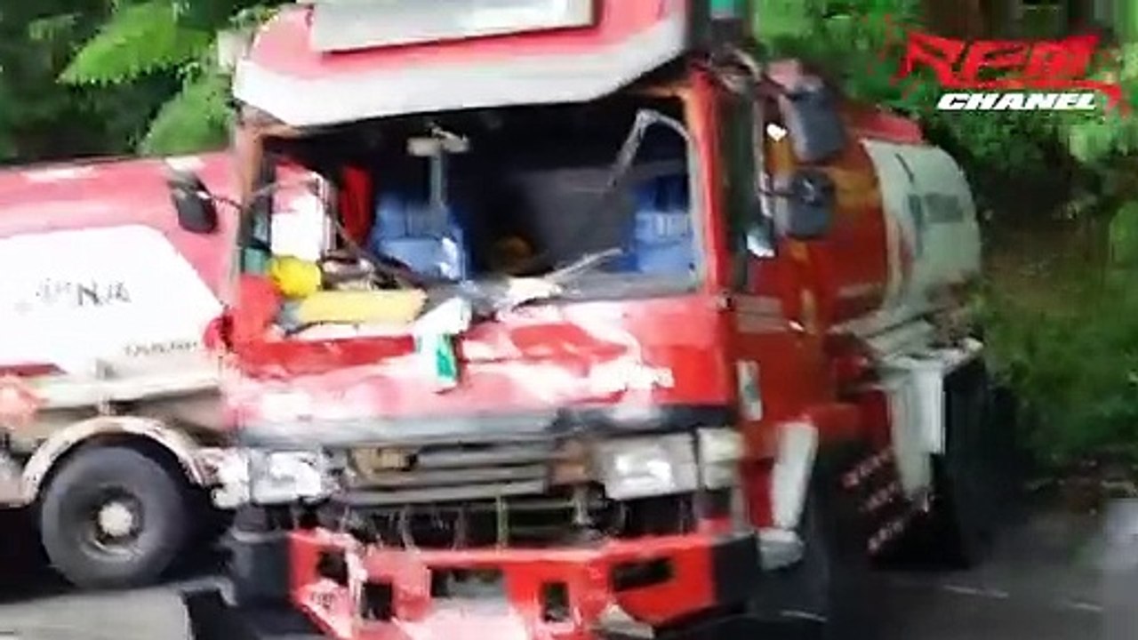 Un homme saute d'un bus dont les freins ont laché
