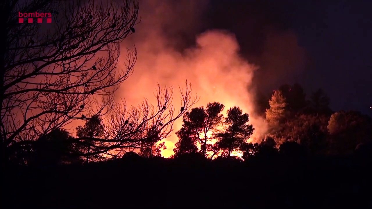Riesiger Waldbrand in Spanien außer Kontrolle
