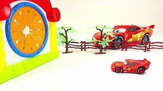 Disney Cars Pixar Red Lightning McQueen & Friends Rush into the Spo Spo Box TOMICA for Children