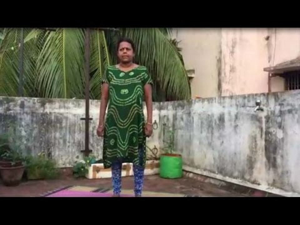parsuva konasana