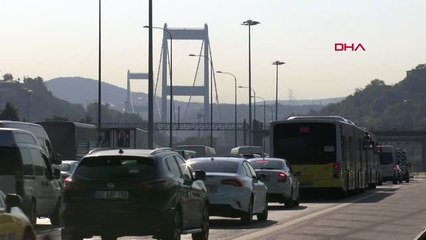 İSTANBUL- FSM KÖPRÜSÜ'NDE TRAFİK YOĞUNLUĞU