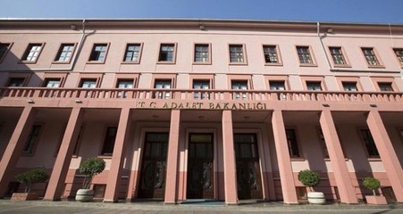 Adalet Bakanlığına 12 bin 713 personel alınacak