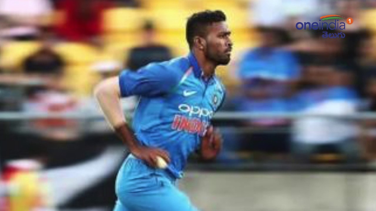 ICC Cricket World Cup 2019 : Former Pak All-Rounder Abdul Razzaq Offers To Coach Hardik Pandya