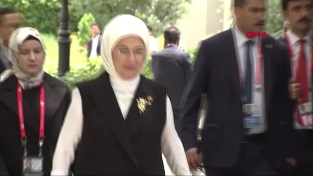 DHA DIŞ - Emine Erdoğan, G-20 Liderler Zirvesi'nin resmi eş programına katıldı
