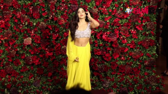 Sara Ali Khan comments on Jhanvi Kapoor & Kartik Aaryan's Dostana 2 | FilmiBeat