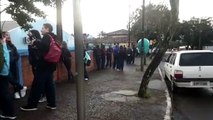 Professores que decidiram não aderir à greve seguem atendendo alunos em Cascavel
