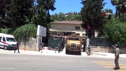 Sınıra askeri sevkiyat devam ediyor