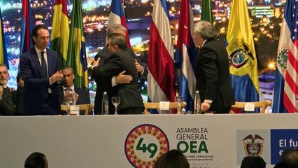 Con llamado a doblegar la "dictadura" en Venezuela se instala Asamblea General de la OEA