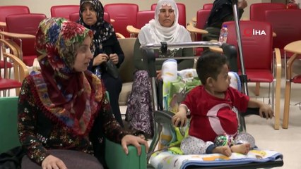 Aynı anda gerçekleştirilen 5 karaciğer naklinde mutlu son