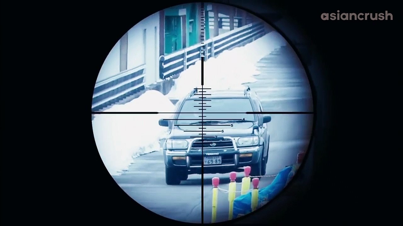 Lee Byung-hun vs. T.O.P in stand off for ransom of little girl | Clip from 'Iris: The Movie'