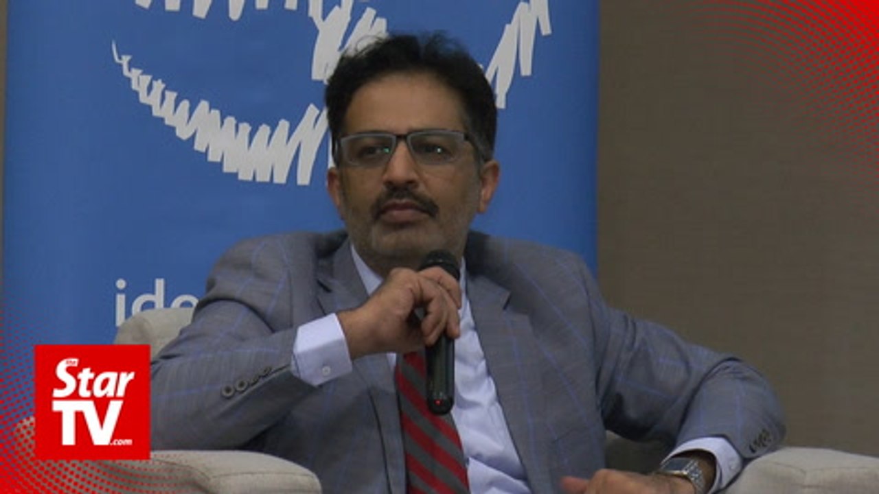 Think tank urges Putrajaya to reform GLCs, open trade