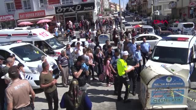 Kamyon çarpan çocuk öldü, anne ve babası gözyaşlarına boğuldu