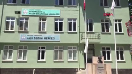 SAKARYA HALK EĞİTİM MERKEZİ'NDE UNUTULUNCA MAHSUR KALAN ÖĞRENCİLER KURTARILDI