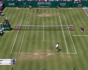 Eastbourne - Kerber remporte le choc face à Halep