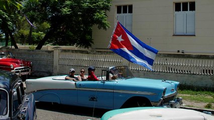 Governo anuncia aumenta do salário mínimo em 60%