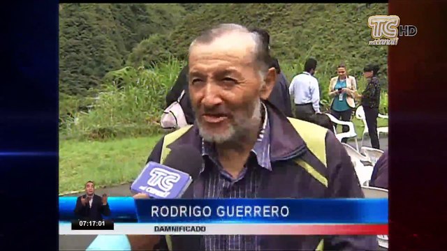 Reubican a familias damnificadas por lluvias en el cantón Baños