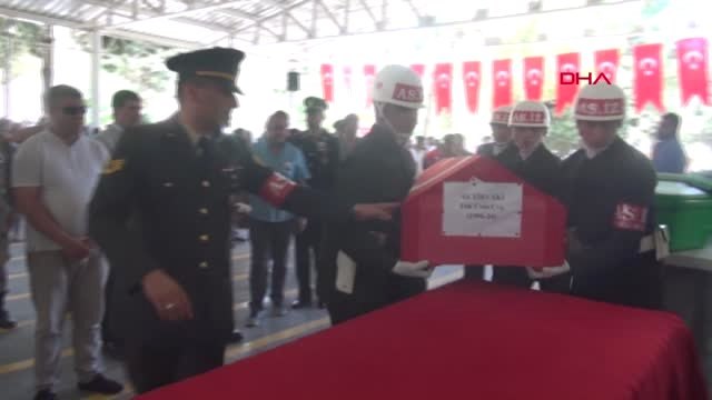 GAZİANTEP Kalp krizinden ölen uzman çavuş, son yolculuğuna uğurlandı