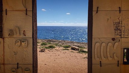 Lampedusa divided over migrants