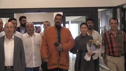 ABD'li aktör Steven Seagal, Türkiye'ye geldi
