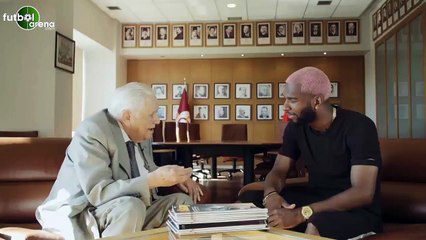 Galatasaray, Ryan Babel'i transfer ettiğini açıkladı