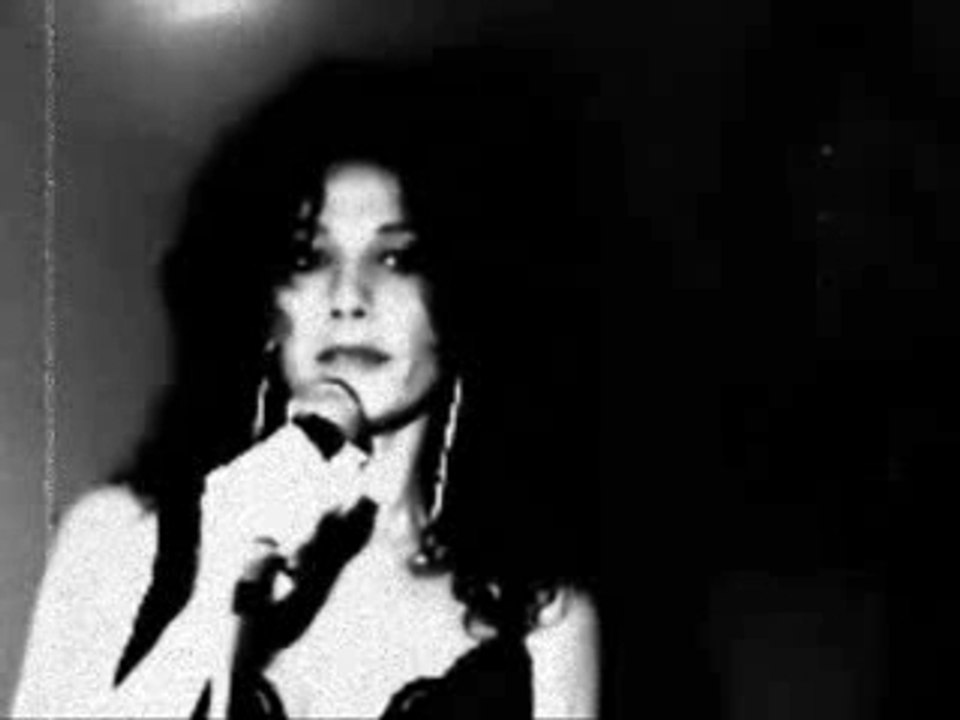 Je ne veux qu'elle Caro & Powcheka (Epsilon)