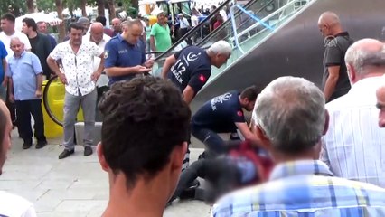 Boğazından bıçaklanan kişi öldü - DÜZCE