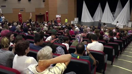 Kadınlar, kadına yönelik şiddete karşı sahneye çıktı - DÜZCE