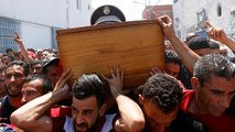 Tunisia: killed police officer buried