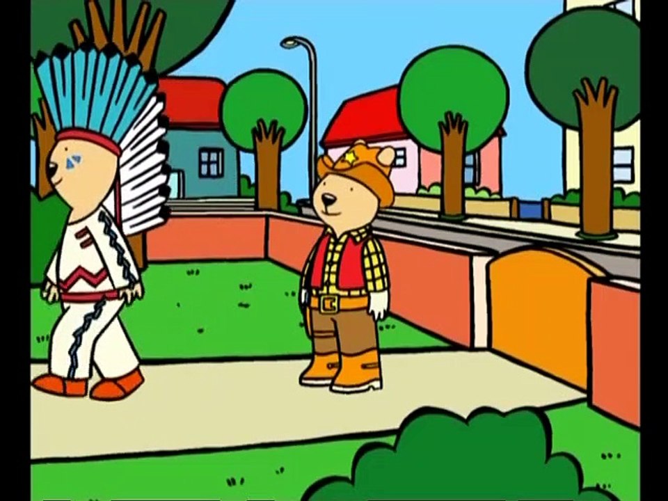 Milo - Milo s'amuse! La piscine, le carnaval et la course en sac | Dessin animé pour les enfants