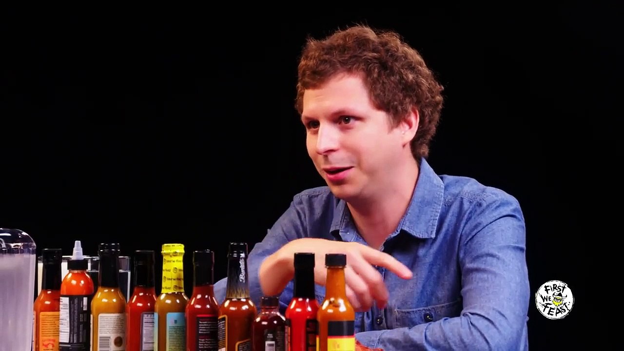 Michael Cera Experiences Mouth Pains While Eating Spicy Wings | Hot Ones
