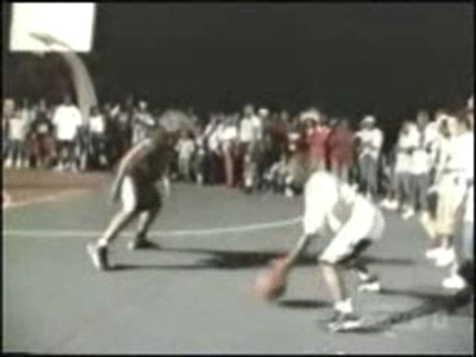 Street basket