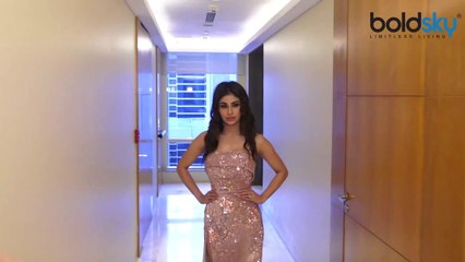 Mouni Roy looks hot in her latest bikini picture | Boldsky