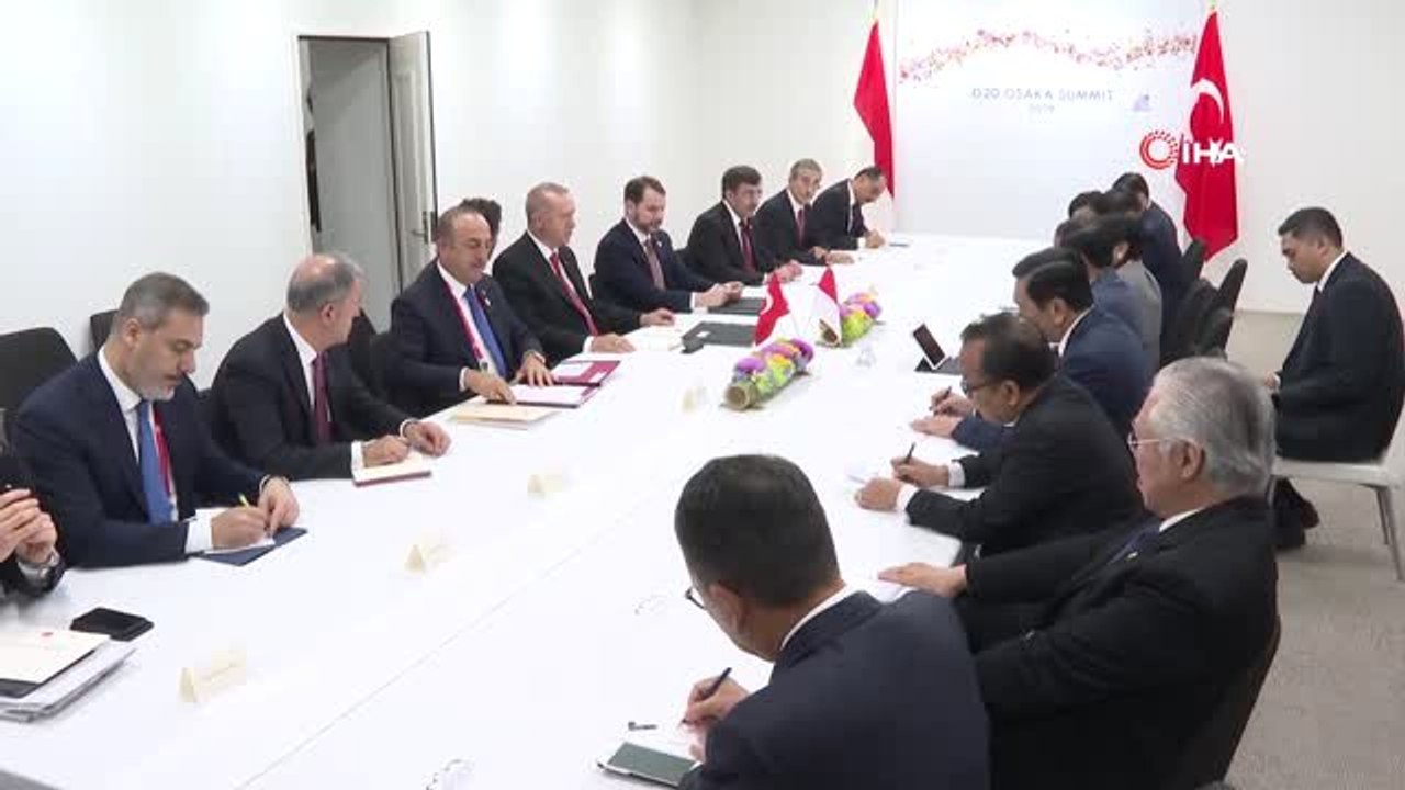 - Cumhurbaşkanı Erdoğan, Endonezya Devlet Başkanı Widodo ile Görüştü