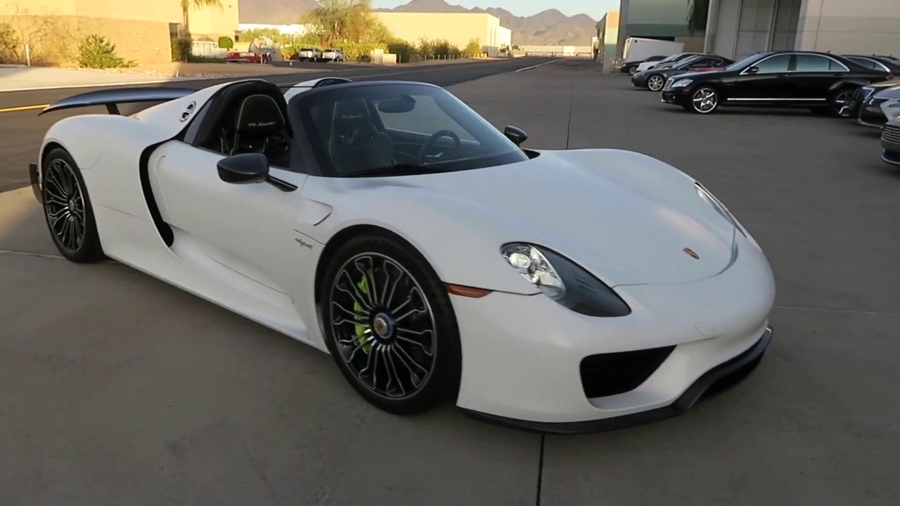 $929,000 Porsche 918 Spyder 2015, Weissach Package - Walkaround