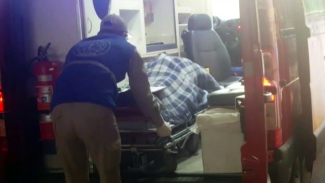 Ciclista fica ferido após sofrer queda na Avenida Tancredo Neves