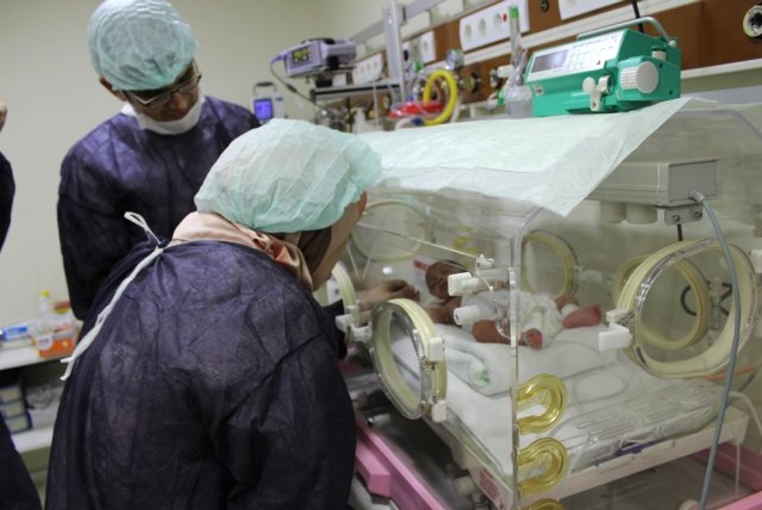 İstanbul'da dördüz bebekler dünyaya geldi