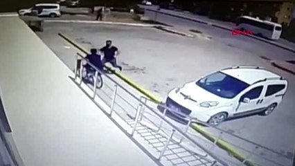ANTALYA Teşhirdeki bisikleti çalıp kaçarken yakalandı