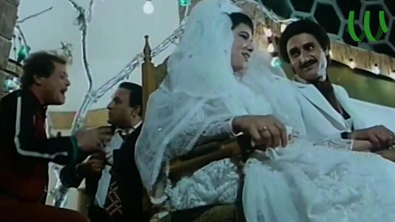 لو كنت جايب رقاصة في الفرح و مجاتش يبقى لازم تتصرف| مع محمود عبدالعزيز