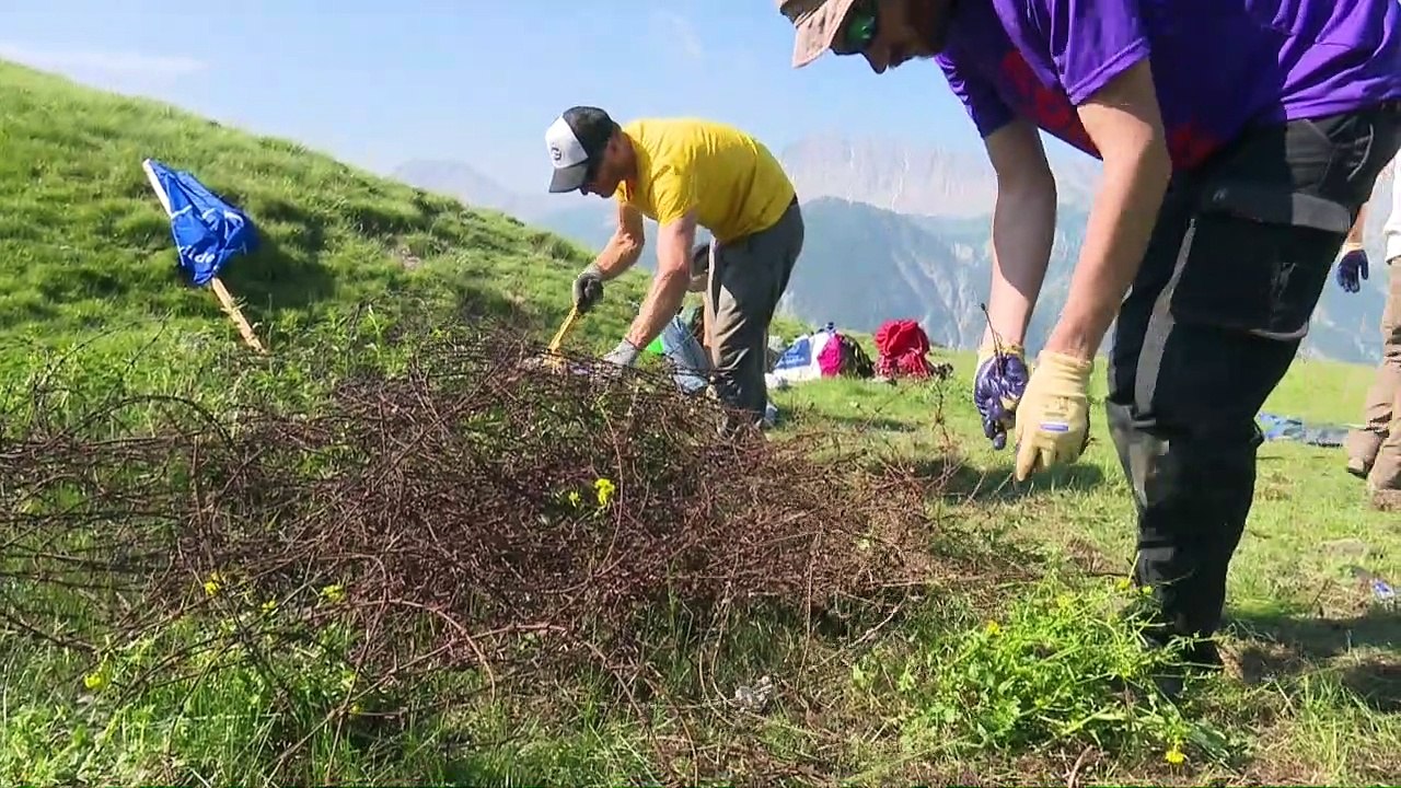 29-06-2019-ITW-mountain wilderness nettoyage-AV187