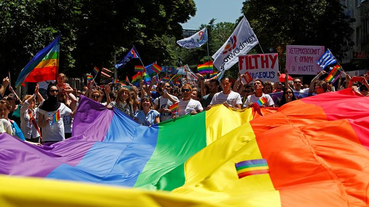 50 Jahre Gay Pride: Christopher Street-Paraden weltweit