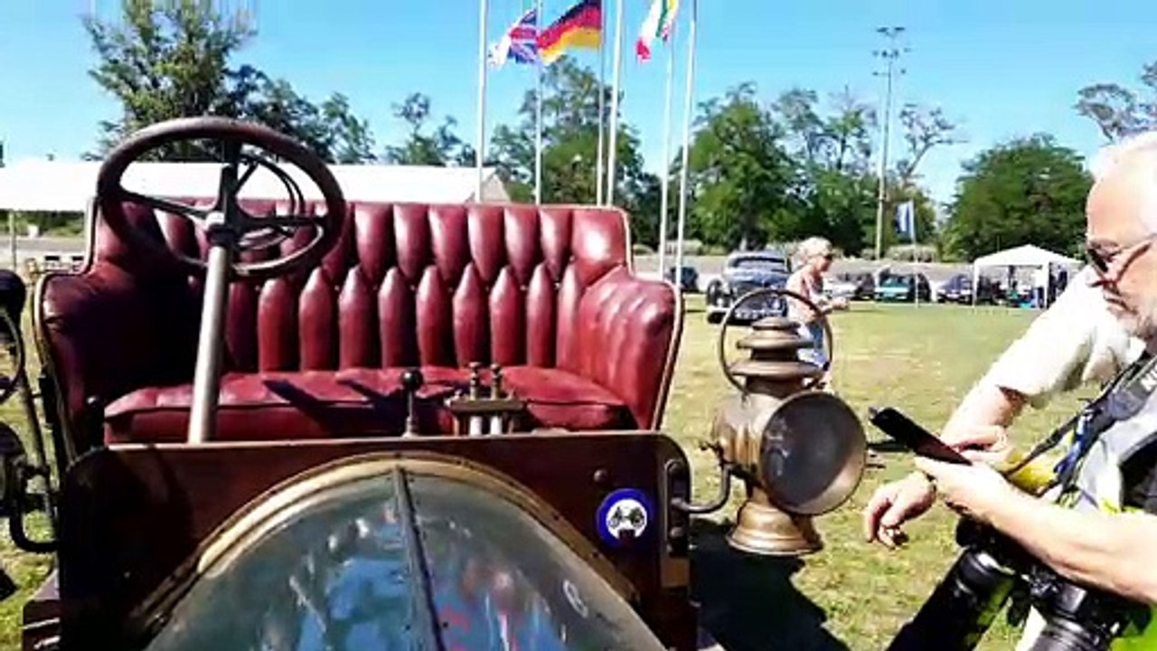 Mulhouse : les jolis bolides d'antan au Festival des véhicules anciens