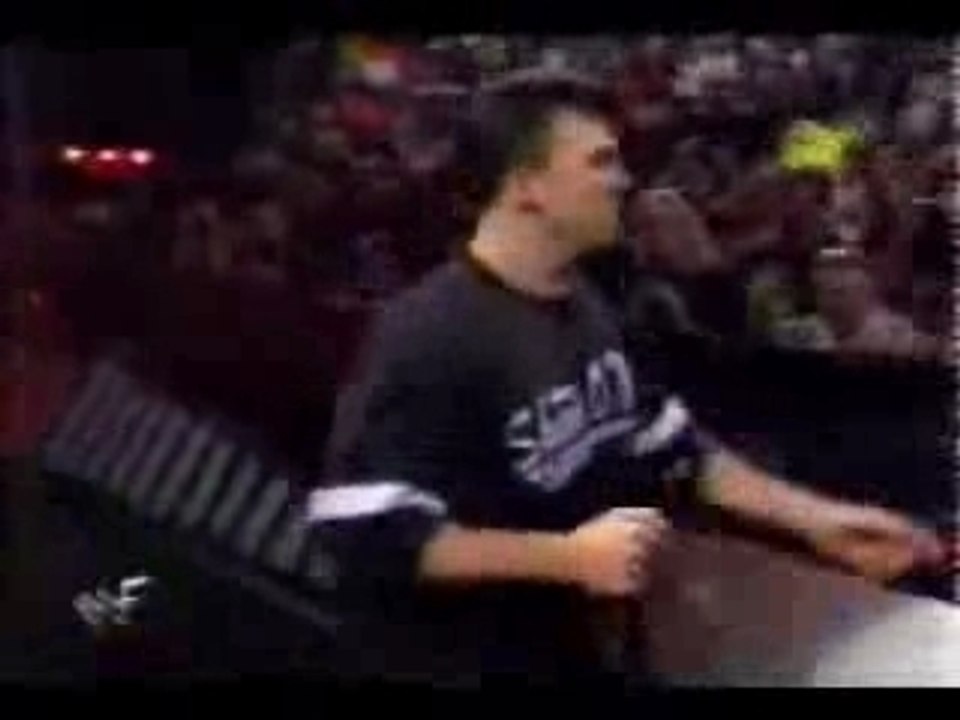 Shane O Mac chased by Steve Blackman 8_27_00