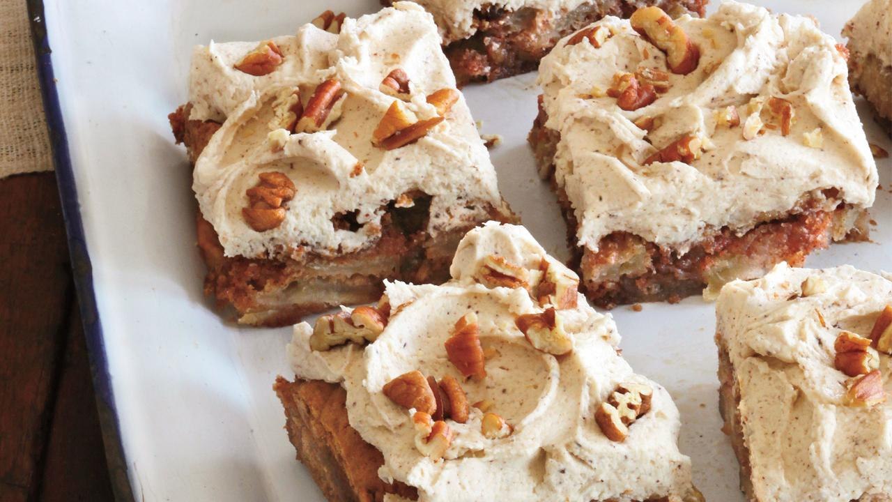 Fresh Apple Cake