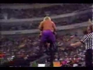 Chris Benoit vs Chris Jericho 2_3 falls 8_27_00 2_2