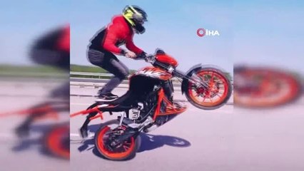 Motosikletli maganda 15 Temmuz Şehitler Köprüsü'nde tek tekerle ilerledi